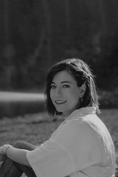 400px_audrey.min